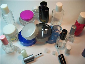 化妆品注塑瓶盖定做 化妆品注塑瓶盖定做报价行情 兴雅供